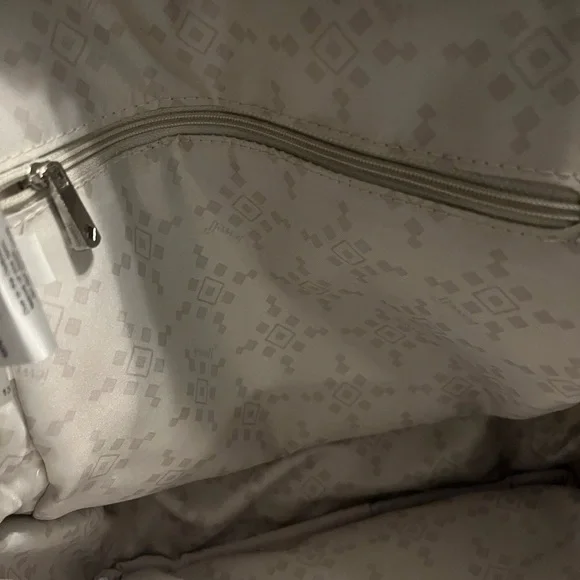 ThirtyOne - Picture 4 of 4